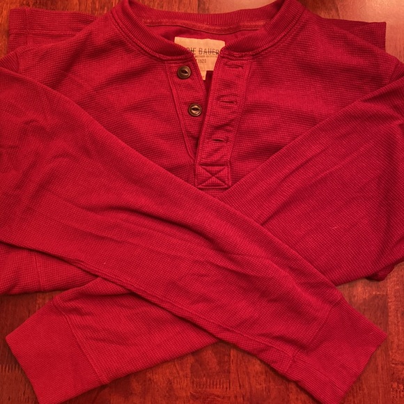 Medium Eddie Bauer Long-sleeve Dark Berry Thermal Henley Medium - Picture 2 of 2